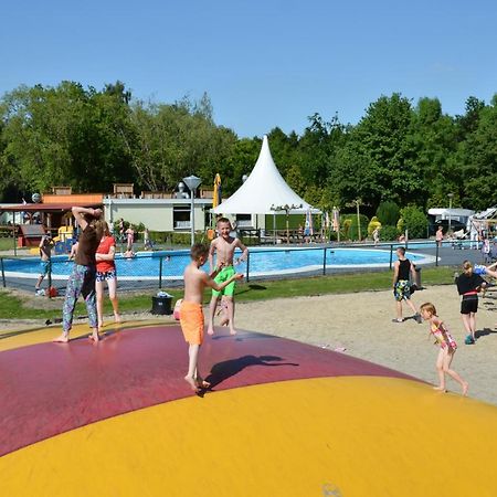 Vakantiepark T Urkerbos - Blokhutje Kültér fotó