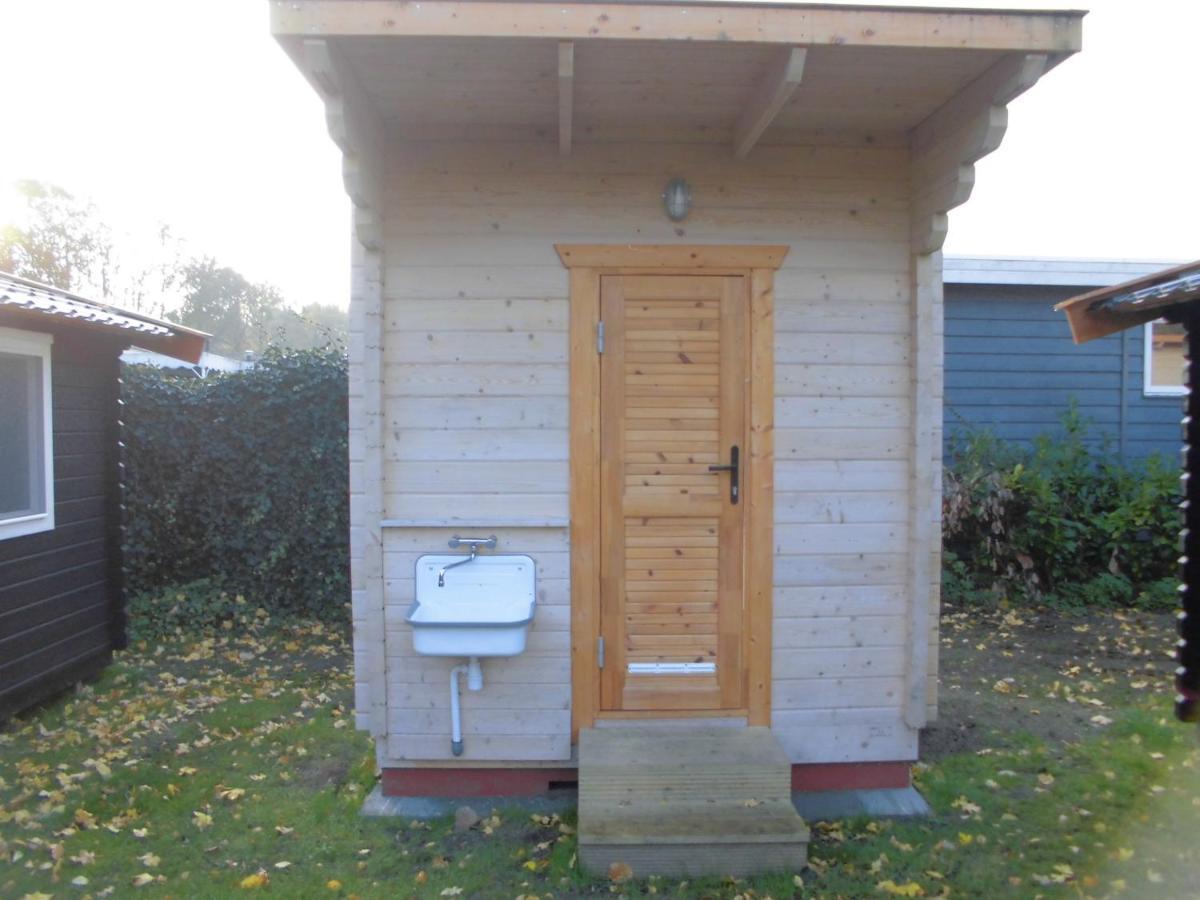 Vakantiepark T Urkerbos - Blokhutje Kültér fotó